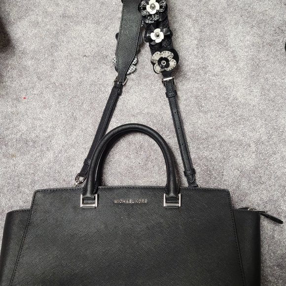 Michael Kors Selma Large TZ Satchel Handbag Tote - Picture 3 of 4